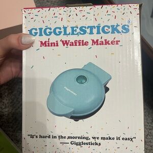 Gigglesticks Blue Mini Waffle Maker